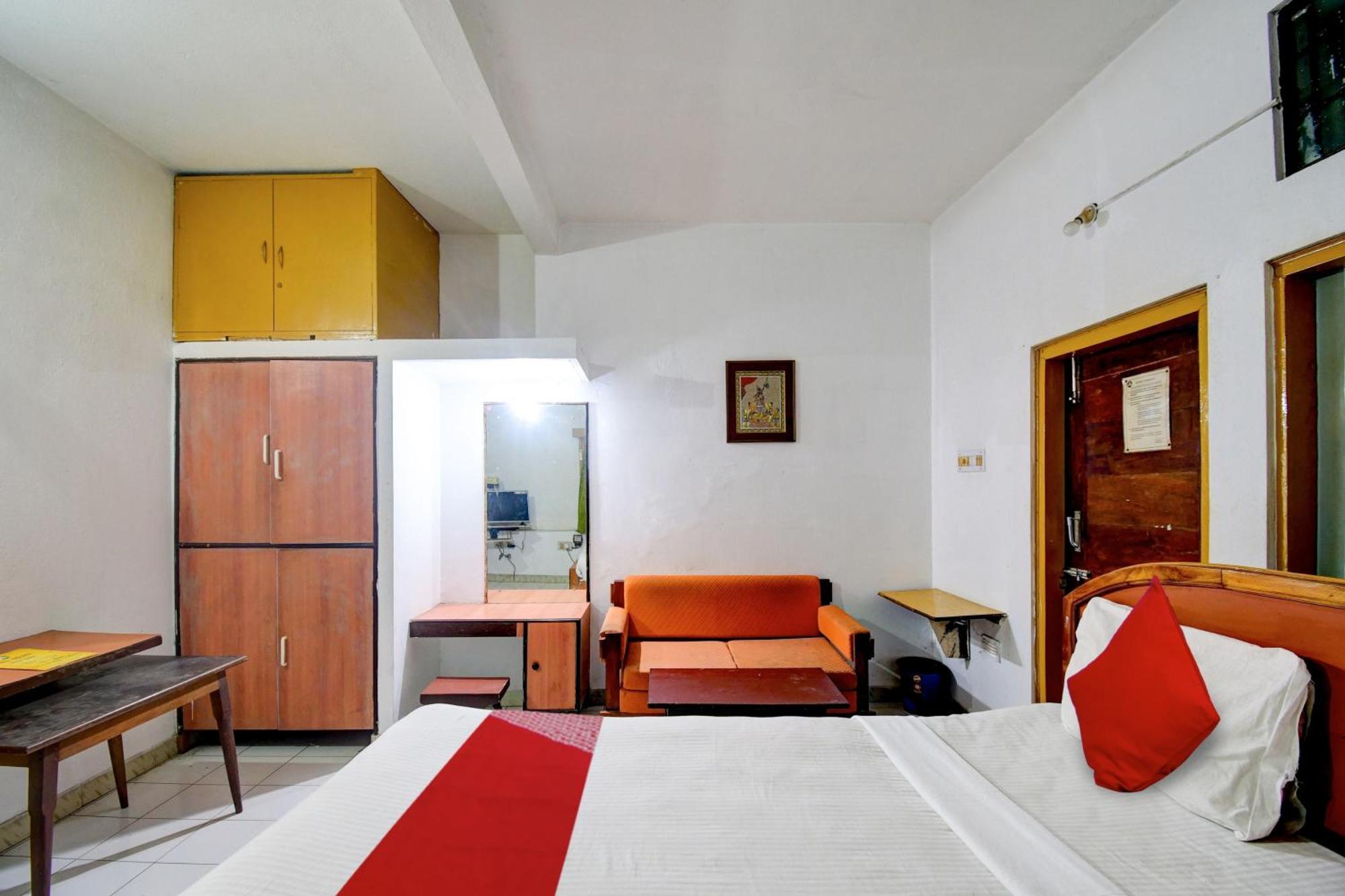 Hotel O Upasana بوهفانيشفار المظهر الخارجي الصورة